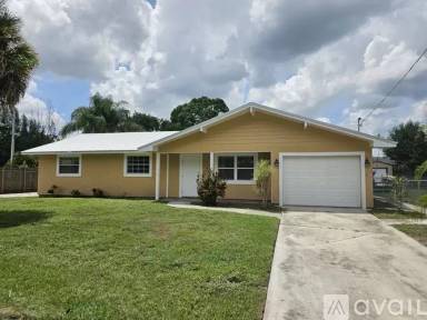 Main picture of 6107 Hickory Dr