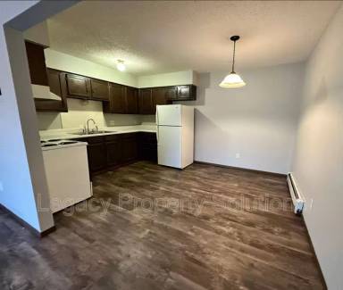 Main picture of 1011 S 3rd St