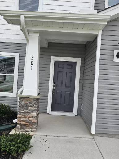 Main picture of 301 Lavinia Cir