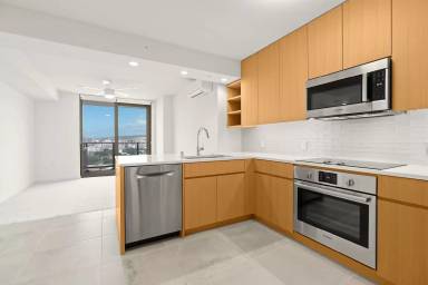 Main picture of 1388 Kapiolani Blvd