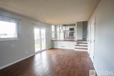 Main picture of 5372 E Manchester Dr