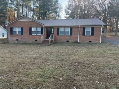 Main picture of 924 Carpenter Fletcher Rd