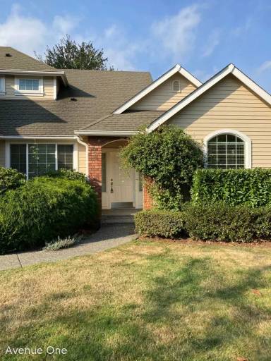 Main picture of 4703 219th St SW