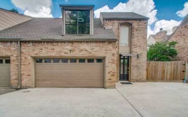 Main picture of 2222 Potomac Dr