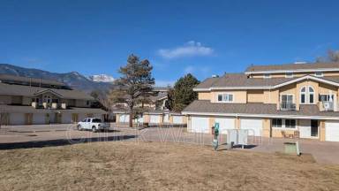 Main picture of 588 Observatory Dr