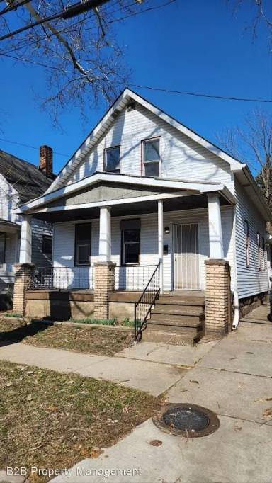 Main picture of 6515 Bonna Ave