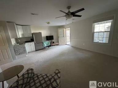 Main picture of 6430 Selby Ct