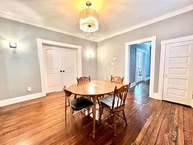 Main picture of 1325 Chesapeake Ave