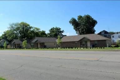Main picture of 1627 Grand Ave