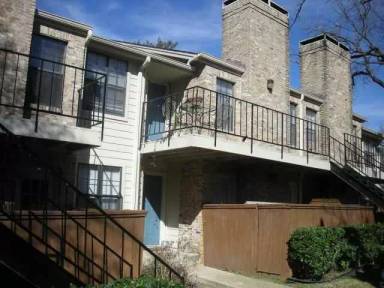 Main picture of 2906 West Ave