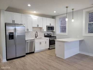 Main picture of 6647 S Saint Lawrence Ave