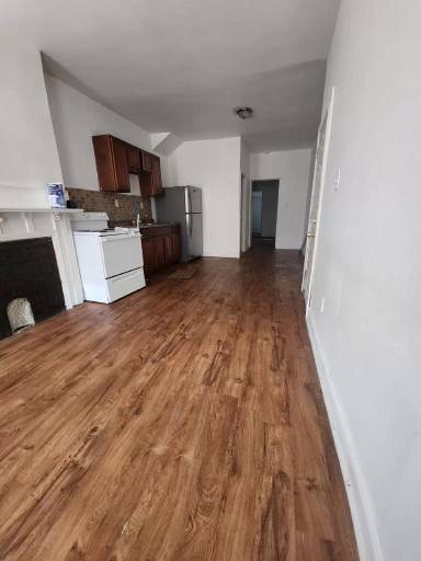 Main picture of 21 N 59th St