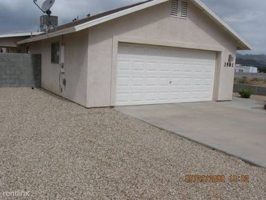 Main picture of 3581 N Arizona St