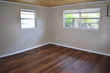 Main picture of 1212 Jamajo Blvd