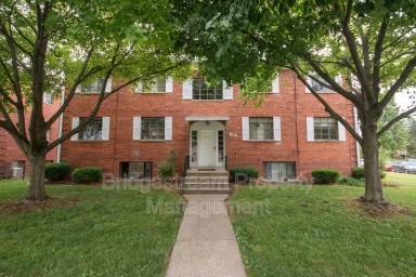 Main picture of 619 Gainsborough Rd