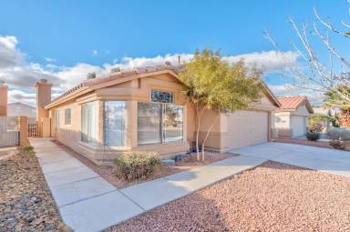 Main picture of 8997 Living Rose St