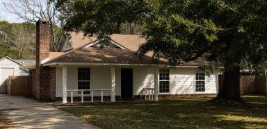 Main picture of 134 Rue Magnolia