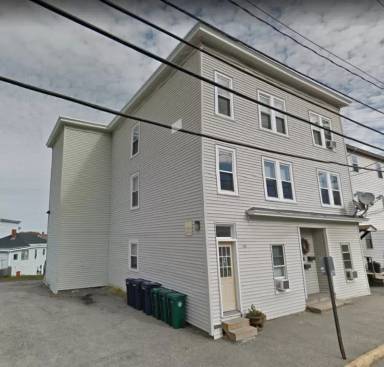 Main picture of 102 South St