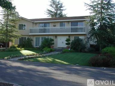 Main picture of 269 Saint Andrews Dr