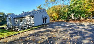 Main picture of 239 Fitch St