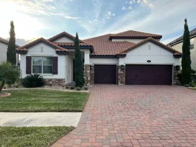 Main picture of 268 Teddy Rushing St