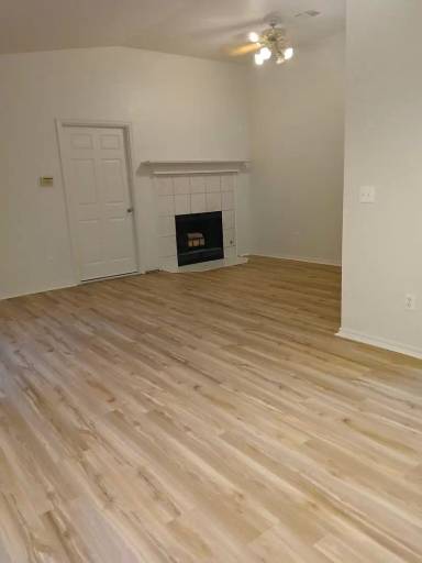 Main picture of 100 48th Ave NW