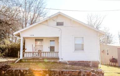 Main picture of 1104 E McDaniel St