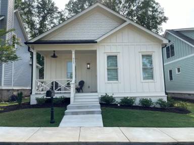 Main picture of 311 Milledge Ave