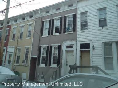 Main picture of 428 Walnut St