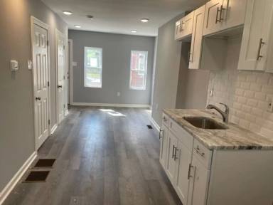 Main picture of 2115 N Percy St