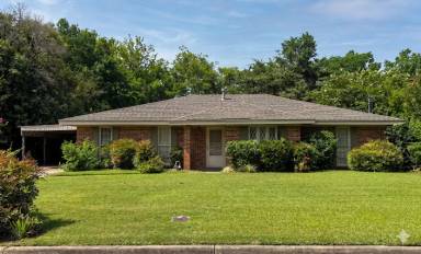 Main picture of 4409 McCampbell Dr