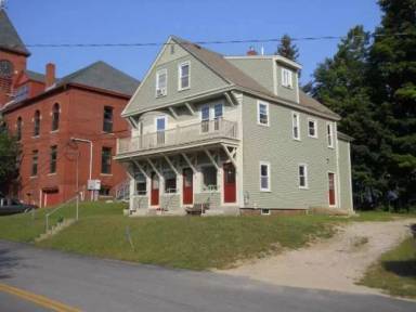 Main picture of 9 Depot St