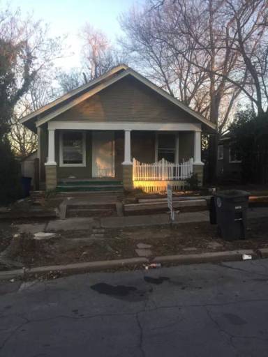 Main picture of 1305 S Rockford Ave