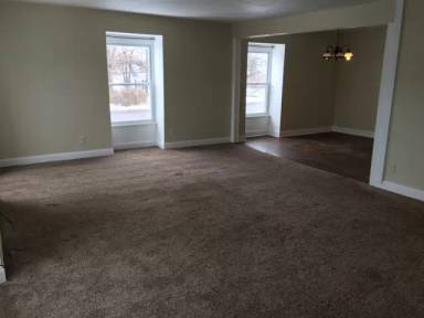 Main picture of 9155 Main Street