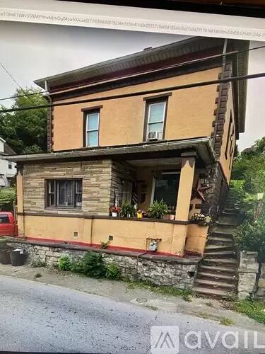 Main picture of 216 E Brockway Ave