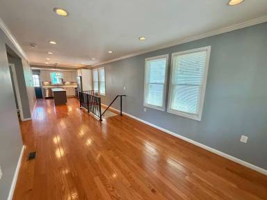 Main picture of 4020 Grant St NE