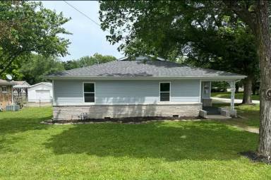 Main picture of 1318 S Fort Ave