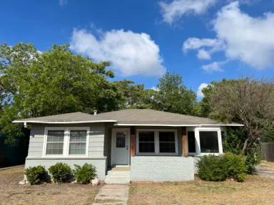 Main picture of 3018 Highland Ave