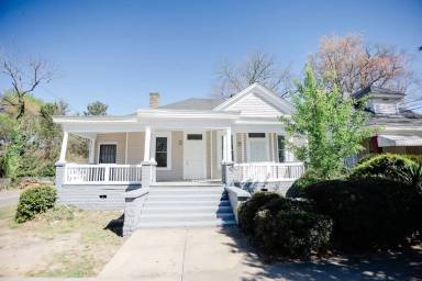 Main picture of 316 N 8th St