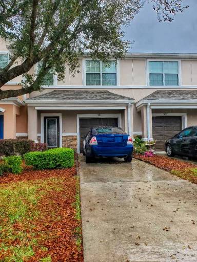 Main picture of 576 Crystal Way