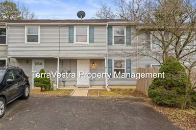 Main picture of 10 Melbourne Ln