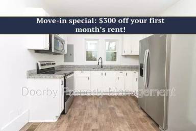 Main picture of 1123 Lang St SE