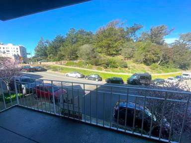 Main picture of 479 Buena Vista Ave E