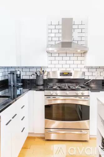 Main picture of Madrigal Lofts