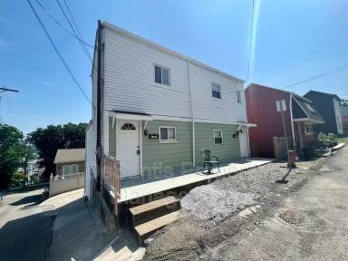 Main picture of 2701 Oak Way