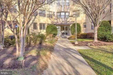 Main picture of 212 Oakwood St SE