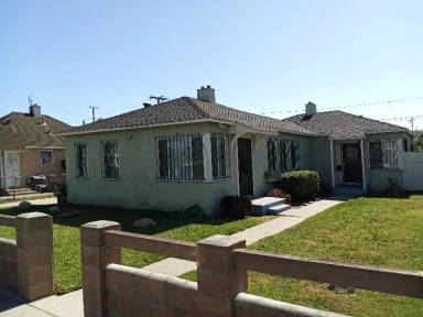 Main picture of 237 S Matthisen Ave