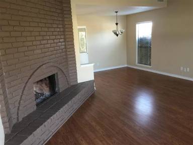 Main picture of 6716 Greenfield Dr
