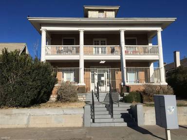 Main picture of 2309 Montana Ave