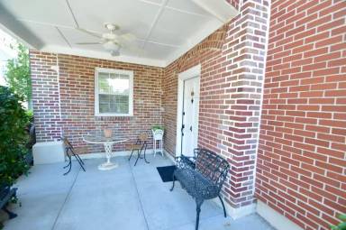 Main picture of 55 Ashley Ave